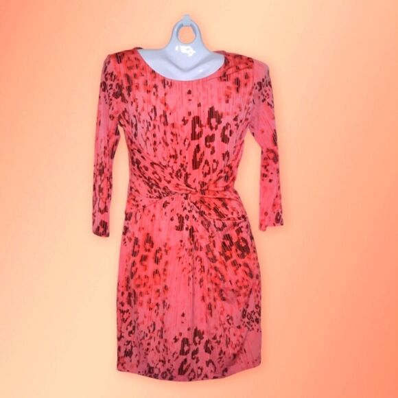 Metaphor Dresses & Skirts - Metaphor Woman's Fitted Faux Wrap Animal Print Dress Size Small